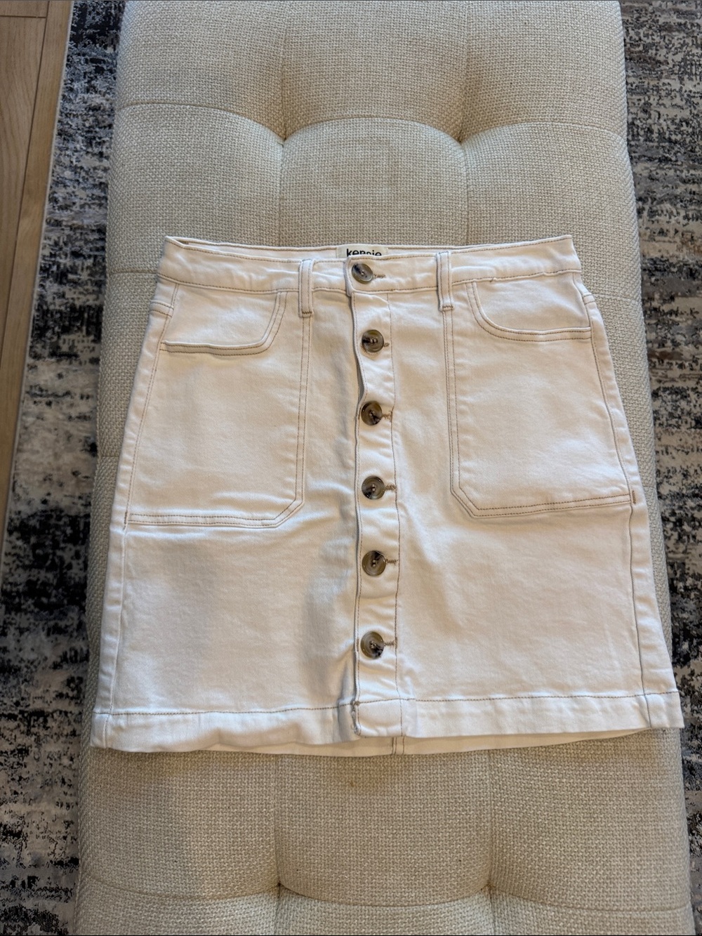 Kensie Cream Button-Front Mini Skirt